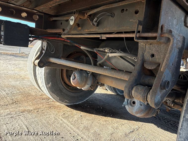 image for item FG1066 2013 Strick dry van trailer