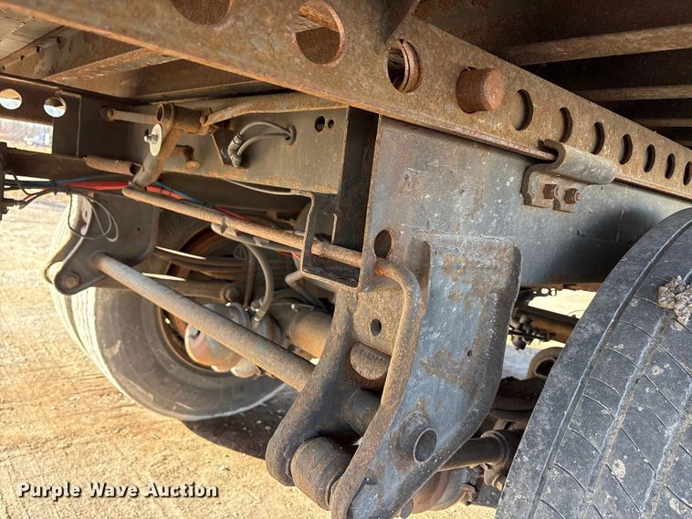 image for item FG1066 2013 Strick dry van trailer