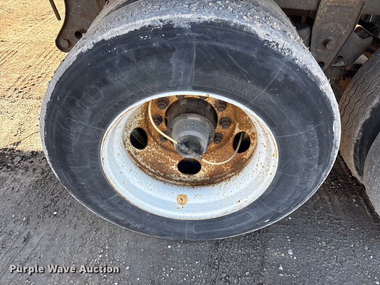 image for item FG1066 2013 Strick dry van trailer