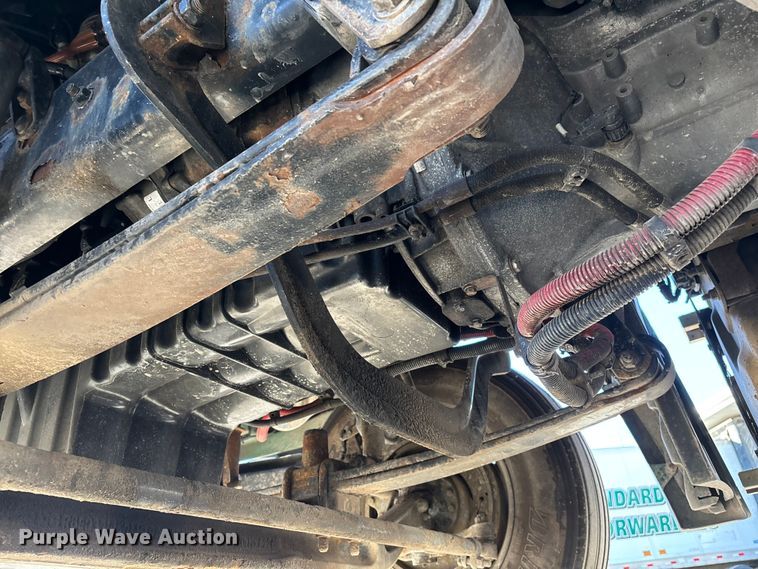 image for item FG1067 2017 Freightliner Cascadia 125 semi truck