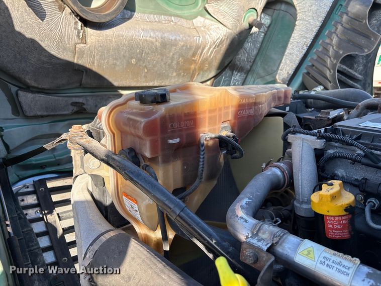 image for item FG1067 2017 Freightliner Cascadia 125 semi truck