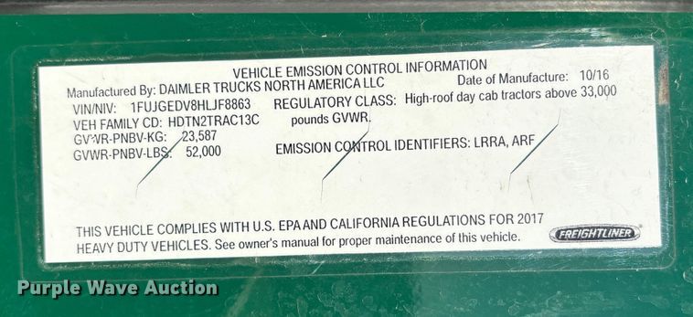 image for item FG1067 2017 Freightliner Cascadia 125 semi truck