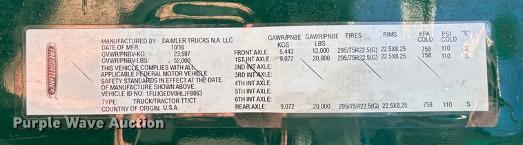 image for item FG1067 2017 Freightliner Cascadia 125 semi truck