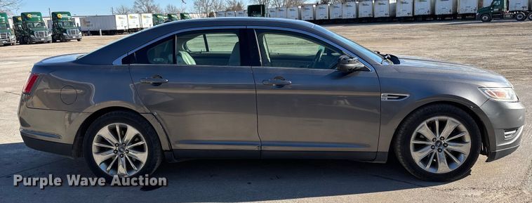 image for item FG1069 2011 Ford Taurus 