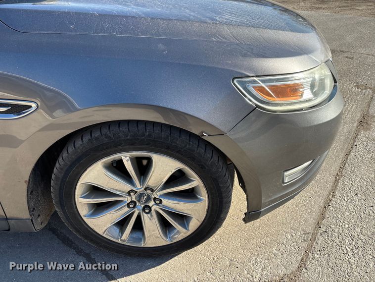image for item FG1069 2011 Ford Taurus 