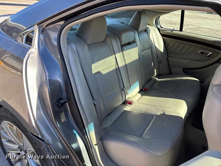 image for item FG1069 2011 Ford Taurus 