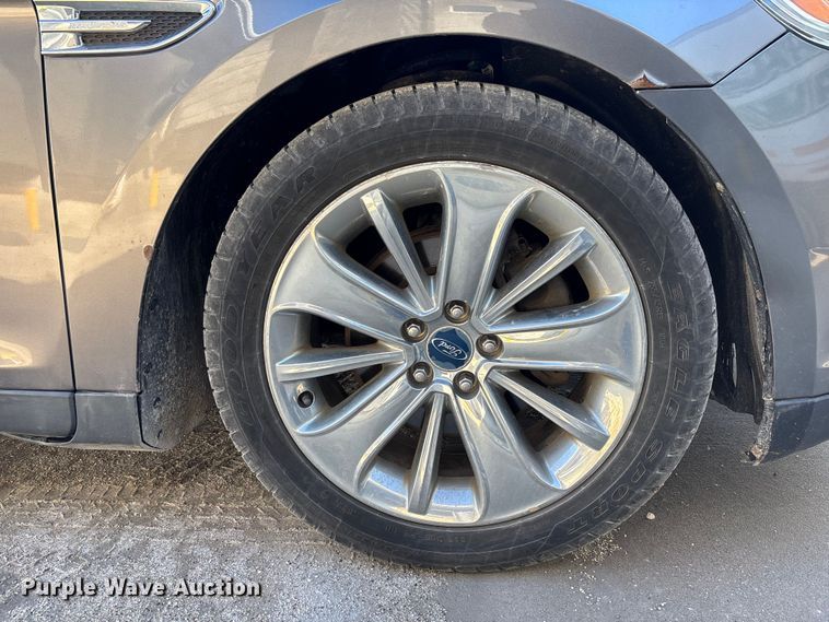 image for item FG1069 2011 Ford Taurus 