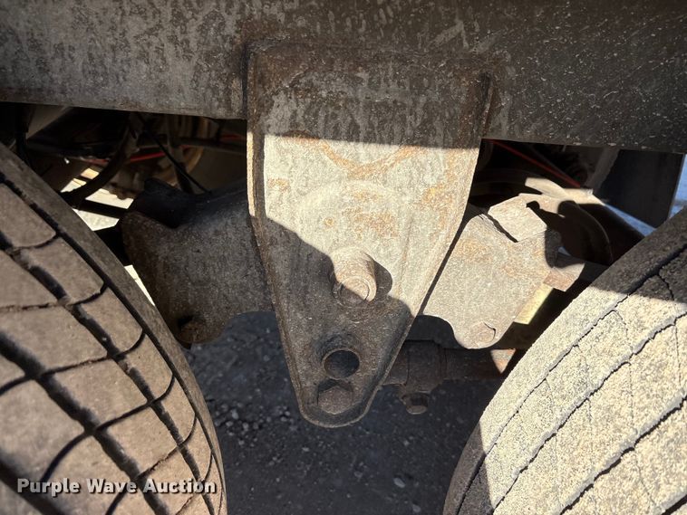 image for item FG1070 2013 Strick dry van trailer