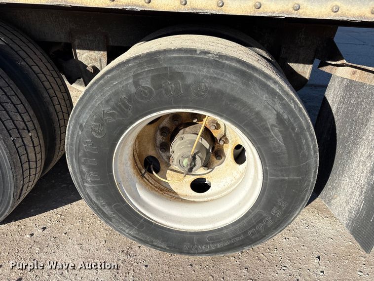 image for item FG1070 2013 Strick dry van trailer