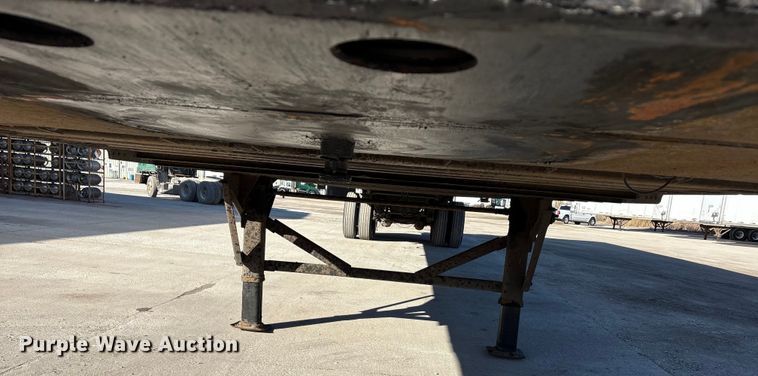 image for item FG1071 2013 Strick dry van trailer