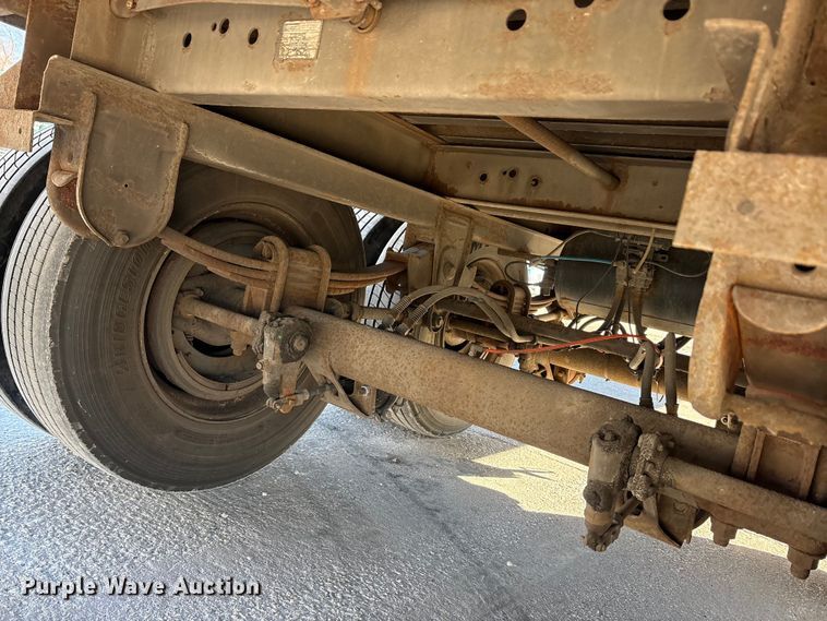 image for item FG1071 2013 Strick dry van trailer