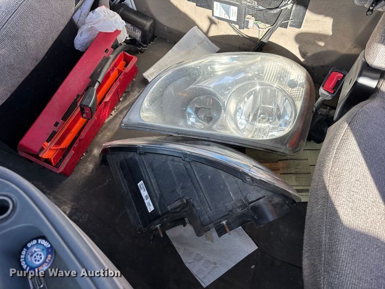 image for item FG1072 2017 Freightliner Cascadia 125 semi truck