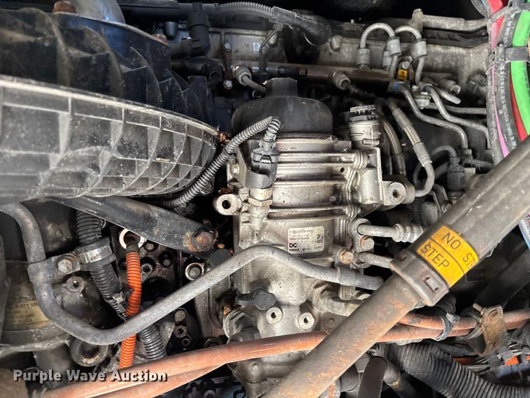 image for item FG1072 2017 Freightliner Cascadia 125 semi truck