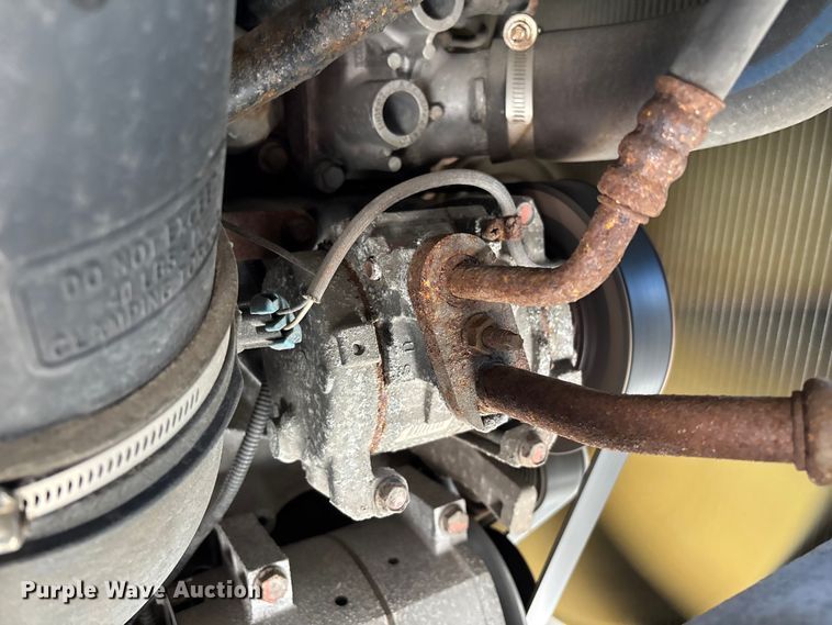 image for item FG1072 2017 Freightliner Cascadia 125 semi truck