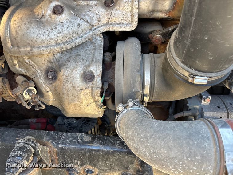 image for item FG1073 2017 Freightliner Cascadia 125 semi truck