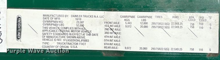 image for item FG1073 2017 Freightliner Cascadia 125 semi truck