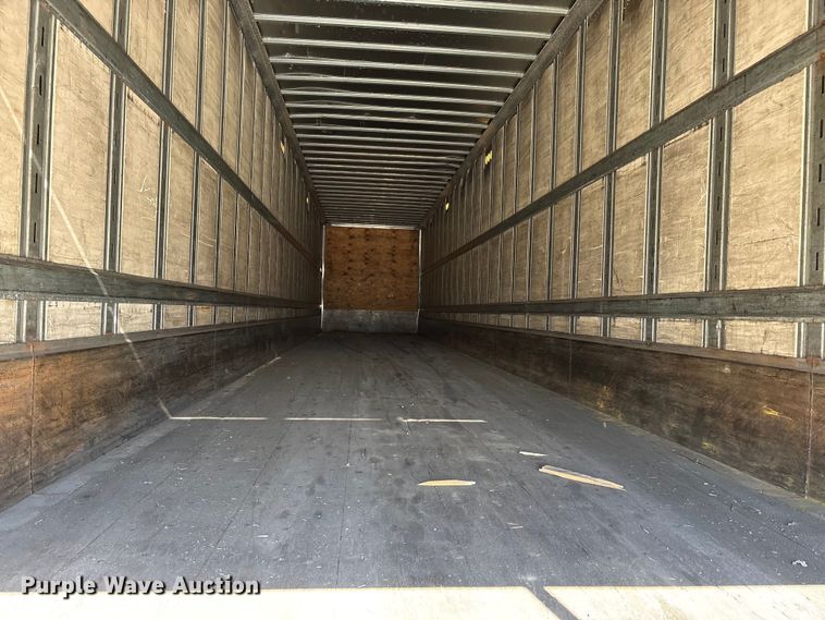 image for item FG1074 2013 Strick dry van trailer