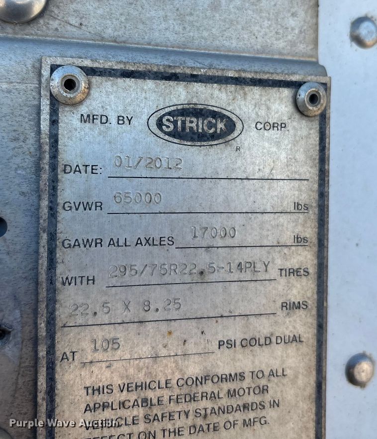 image for item FG1074 2013 Strick dry van trailer