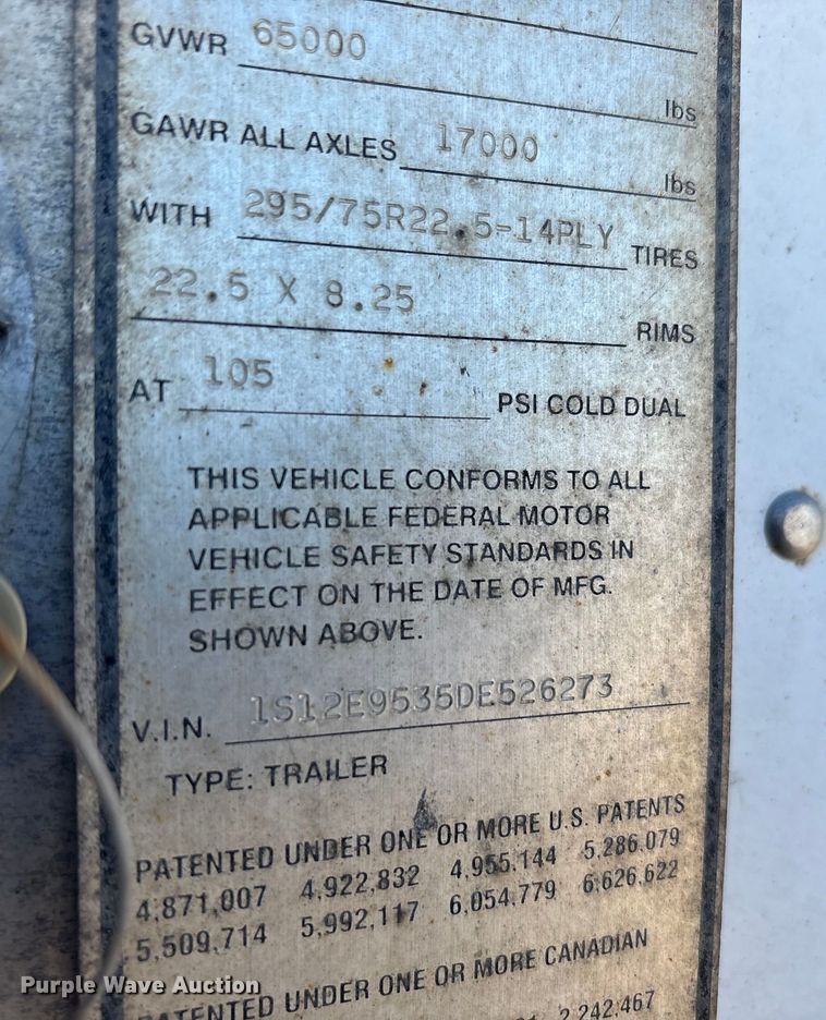 image for item FG1074 2013 Strick dry van trailer