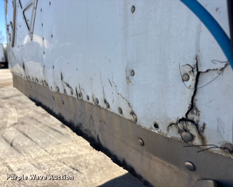 image for item FG1075 2013 Strick dry van trailer