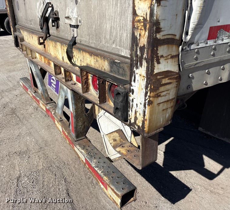 image for item FG1075 2013 Strick dry van trailer