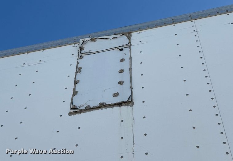 image for item FG1075 2013 Strick dry van trailer