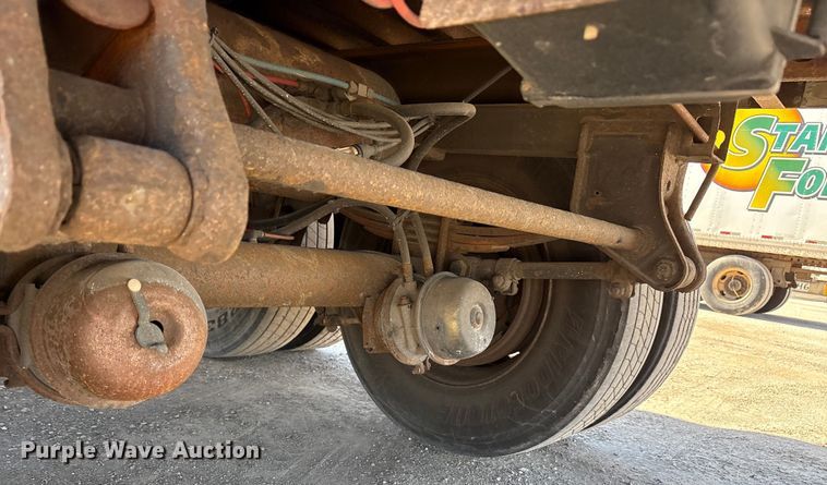 image for item FG1075 2013 Strick dry van trailer