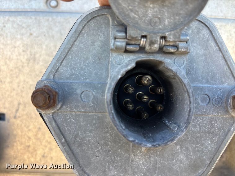 image for item FG1076 2013 Strick dry van trailer