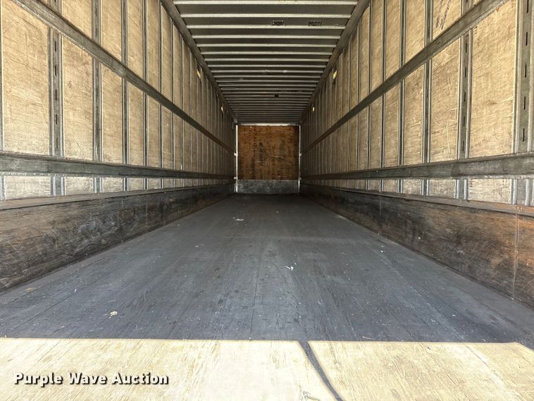 image for item FG1076 2013 Strick dry van trailer