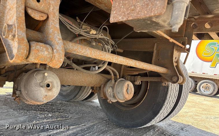 image for item FG1076 2013 Strick dry van trailer