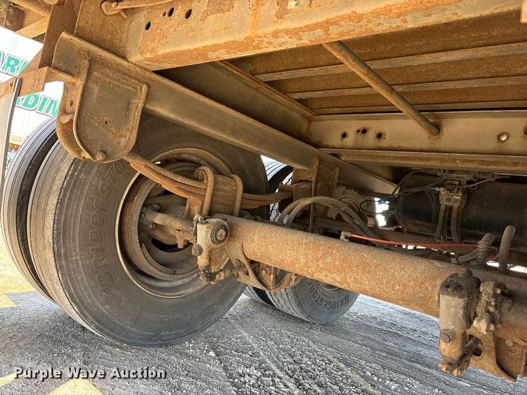 image for item FG1076 2013 Strick dry van trailer