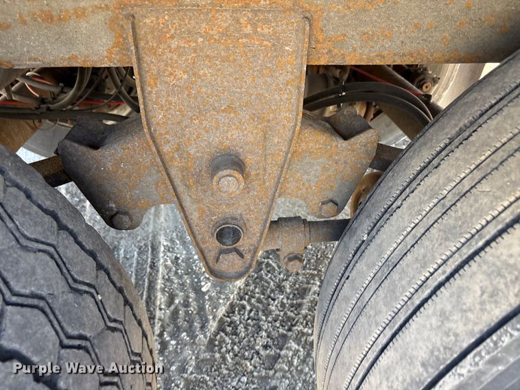 image for item FG1076 2013 Strick dry van trailer