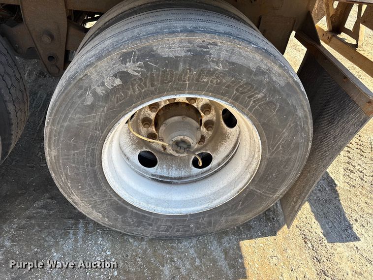 image for item FG1076 2013 Strick dry van trailer