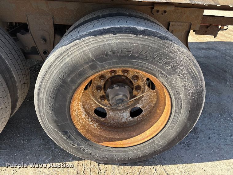 image for item FG1076 2013 Strick dry van trailer