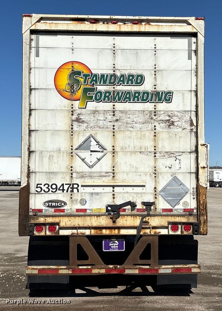 image for item FG1077 2013 Strick dry van trailer