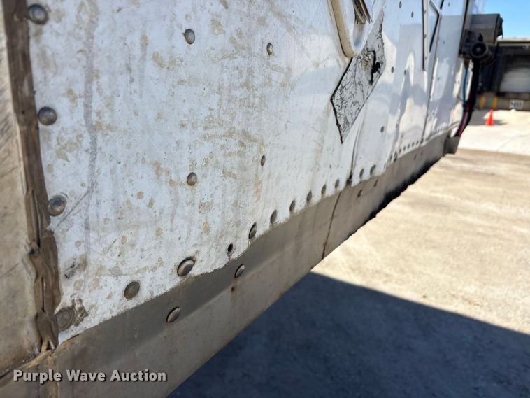 image for item FG1077 2013 Strick dry van trailer