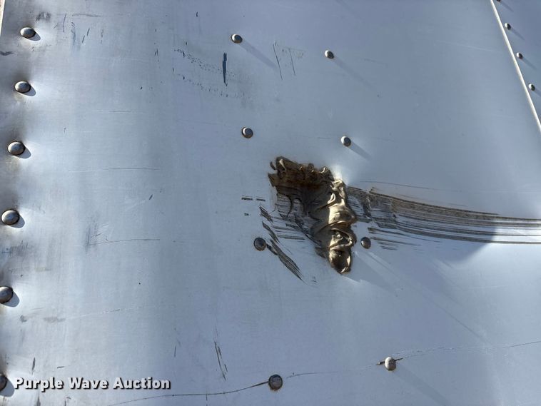 image for item FG1077 2013 Strick dry van trailer