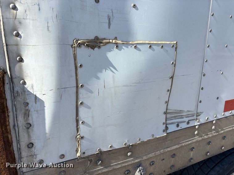 image for item FG1077 2013 Strick dry van trailer