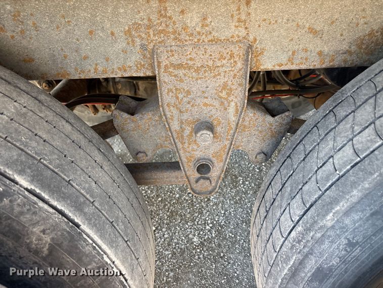 image for item FG1077 2013 Strick dry van trailer