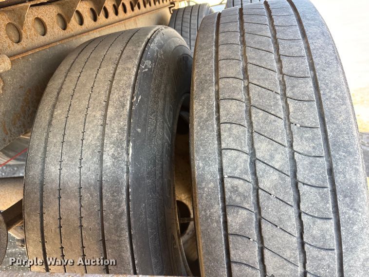 image for item FG1077 2013 Strick dry van trailer