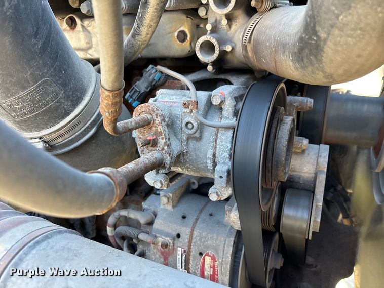 image for item FG1078 2017 Freightliner Cascadia 125 semi truck