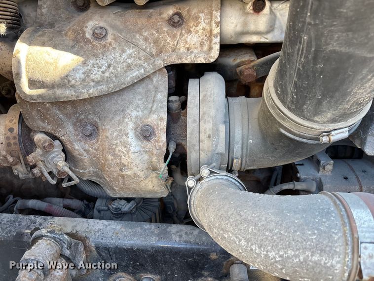 image for item FG1078 2017 Freightliner Cascadia 125 semi truck