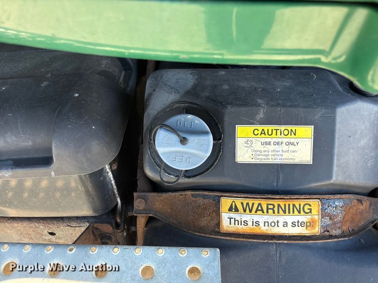 image for item FG1079 2017 Freightliner Cascadia 125 semi truck