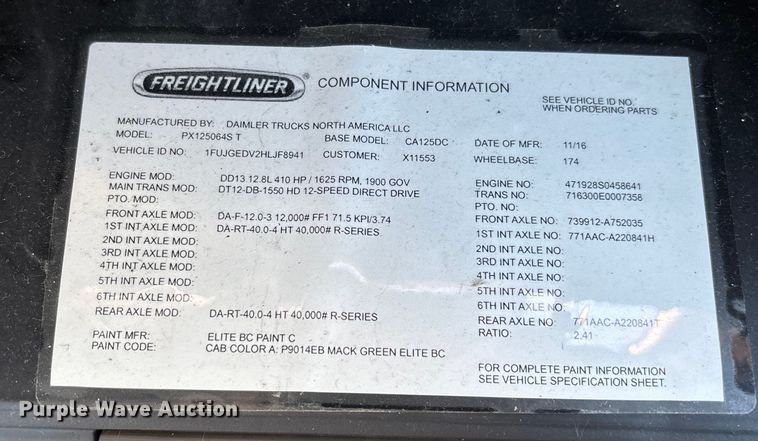 image for item FG1079 2017 Freightliner Cascadia 125 semi truck
