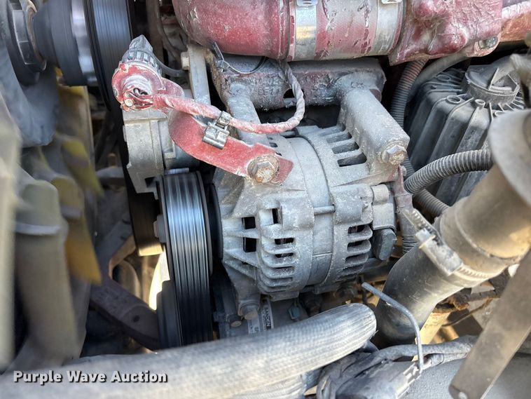 image for item FG1080 2016 Mack CXU613 semi truck