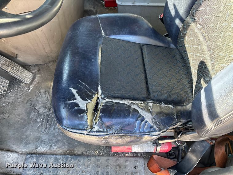 image for item FG1081 2017 Freightliner Cascadia 125 semi truck