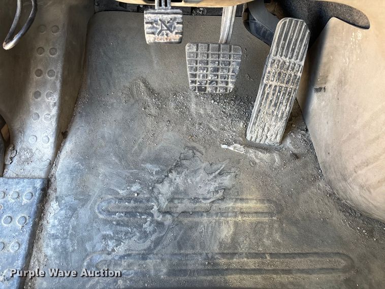 image for item FG1081 2017 Freightliner Cascadia 125 semi truck