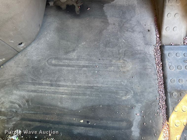 image for item FG1081 2017 Freightliner Cascadia 125 semi truck