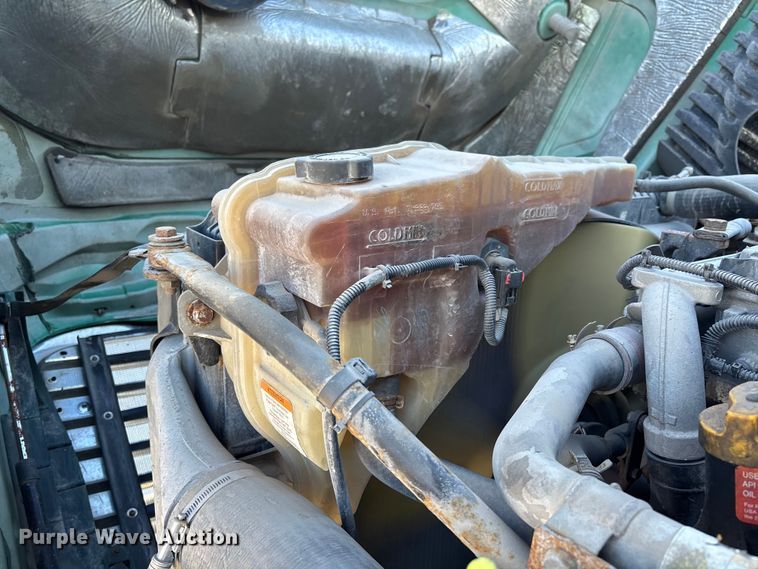 image for item FG1081 2017 Freightliner Cascadia 125 semi truck