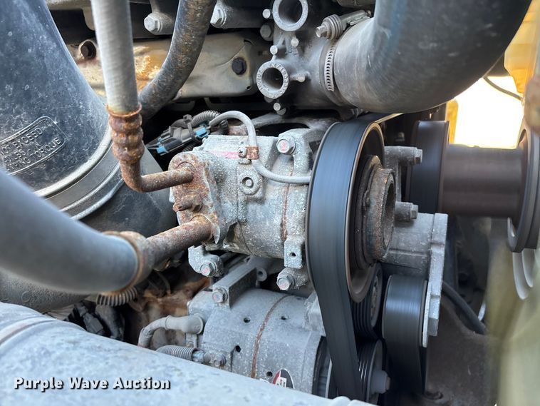 image for item FG1081 2017 Freightliner Cascadia 125 semi truck